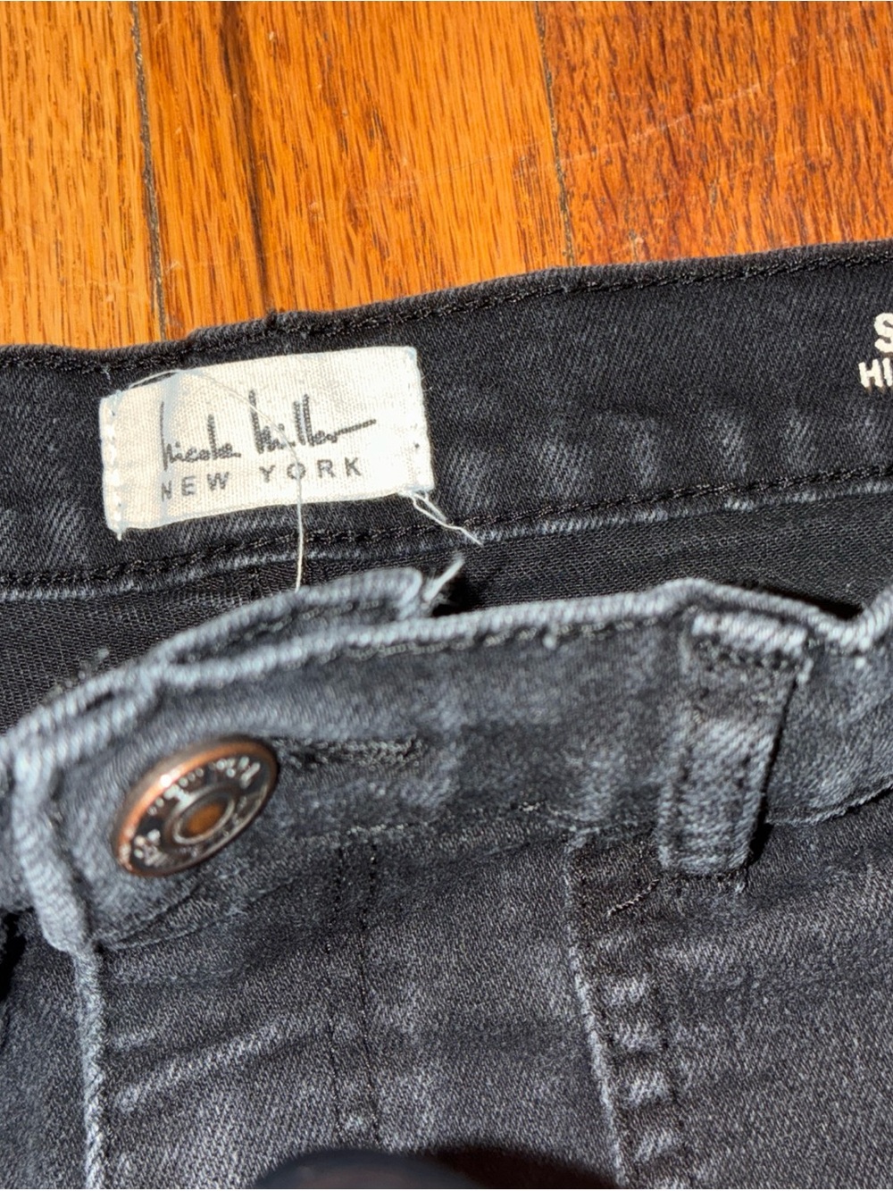 Nicole Miller Black Denim Mini Shorts - Picture 2 of 13